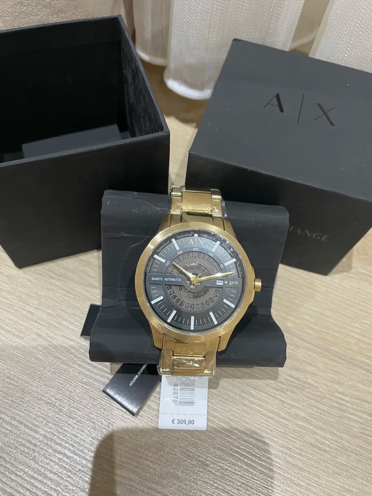 Orë dore Titan Quartz Automatic me datë