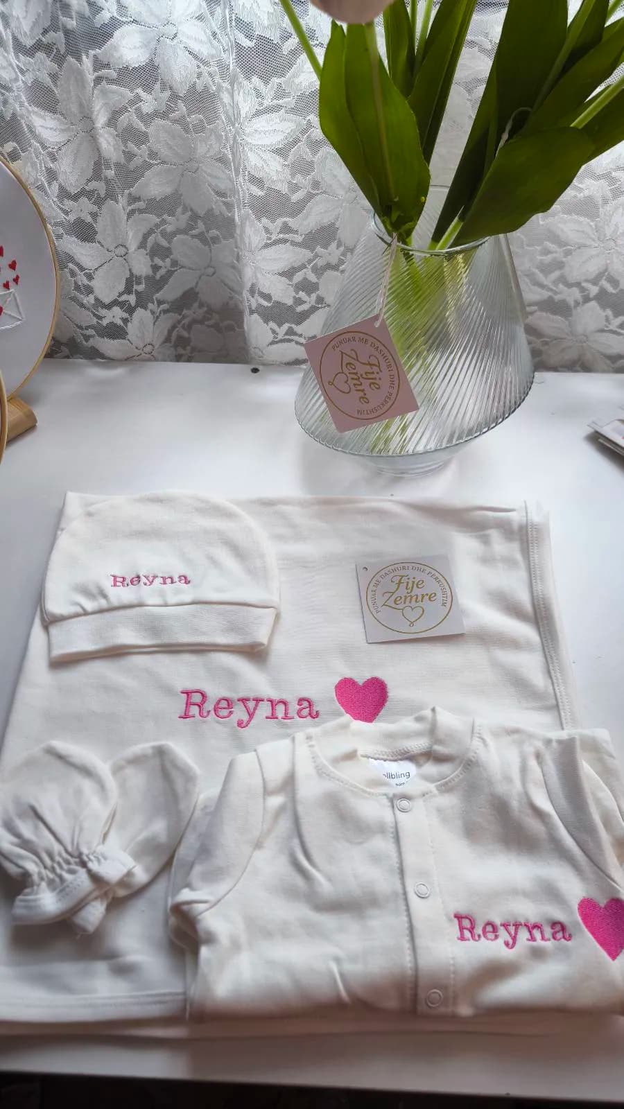 Set bebi i personalizuar me 4 pjese 