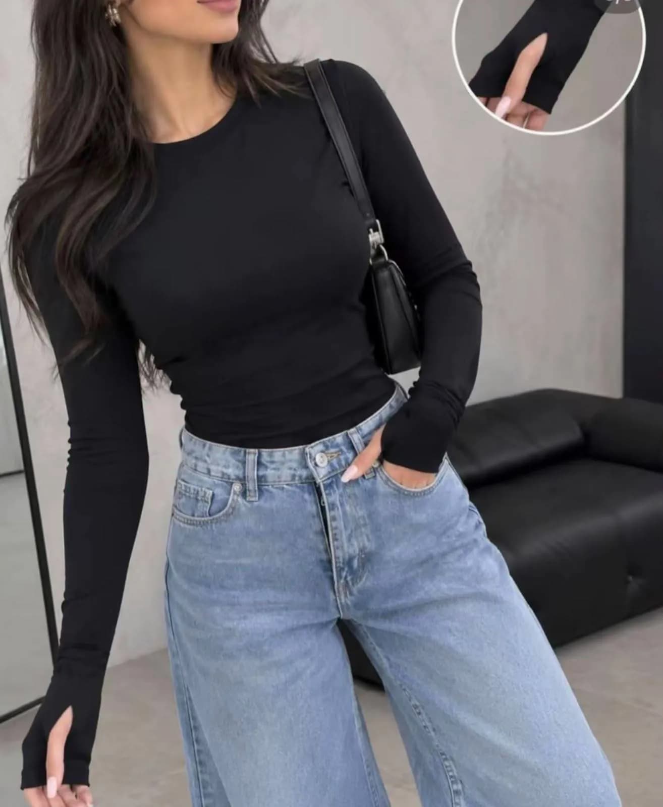 Bluza e Zezë me Mëngë të Gjatë