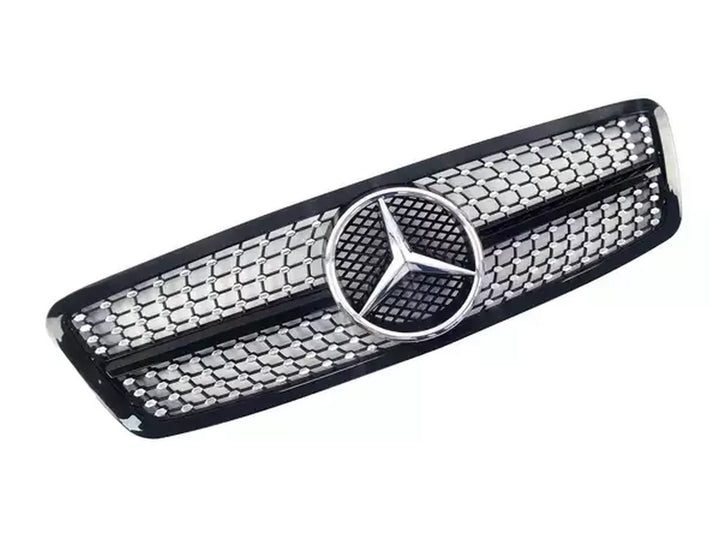Mercedes-Benz C-Class W203: Pse Të Zgjidhni Grilat Diamond