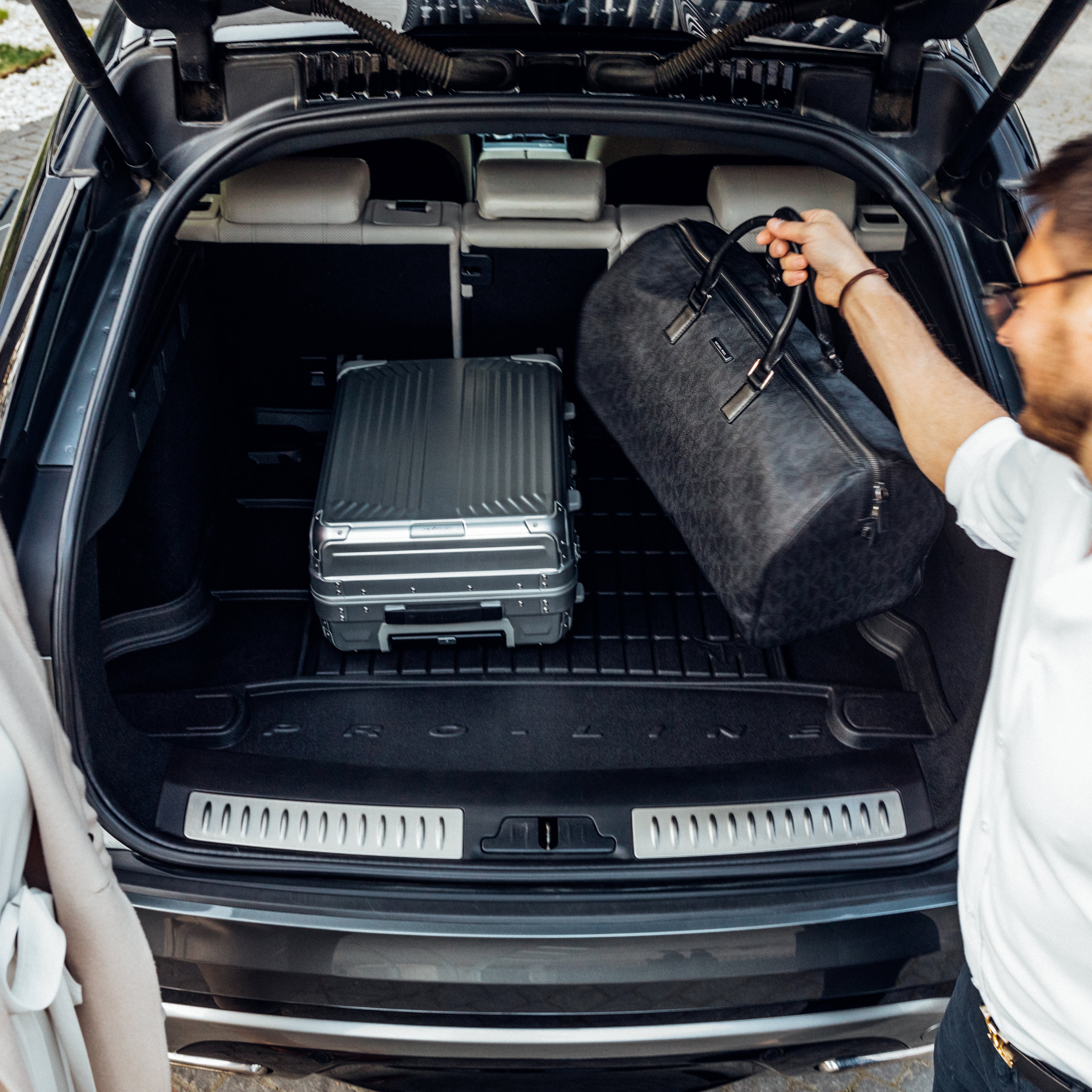 Tapet Bagazhi ProLine 3D Mercedes-Benz ML-Class W166 Suv